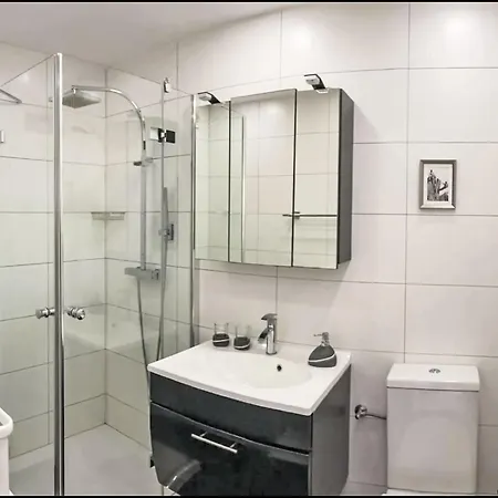 Flaminia-3 By Interhome Appartement